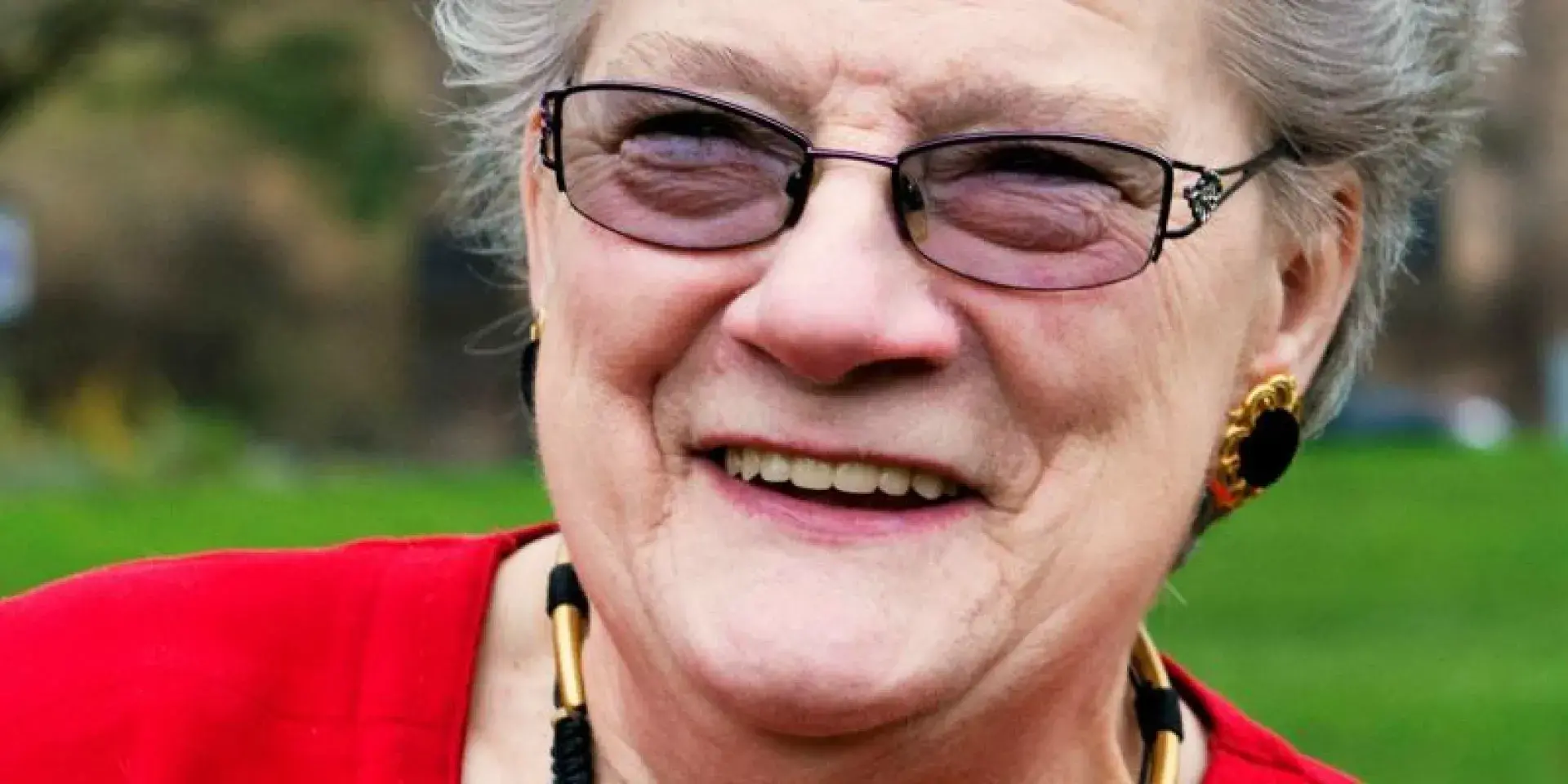 Fay Holmes