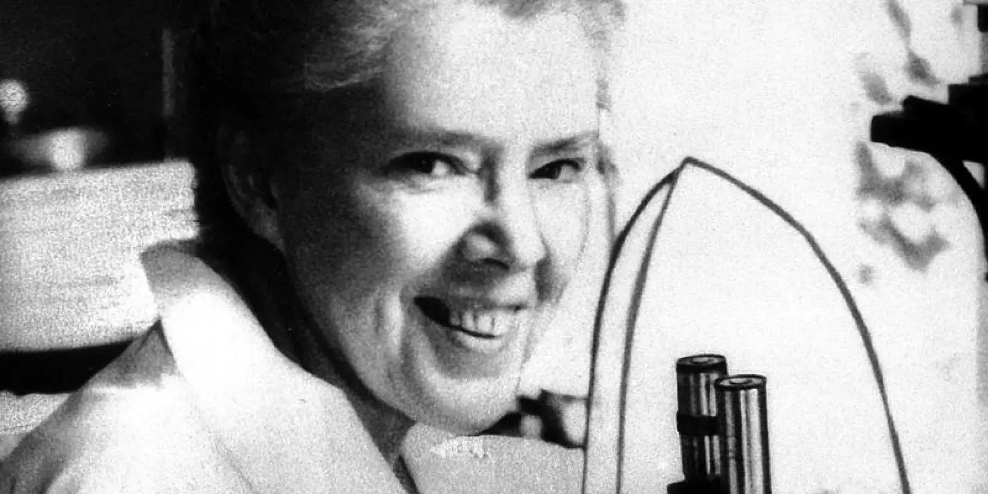 Credit: Wellcome Library, London. Portrait of Dame Honor Bridget Fell, at her microscope.
